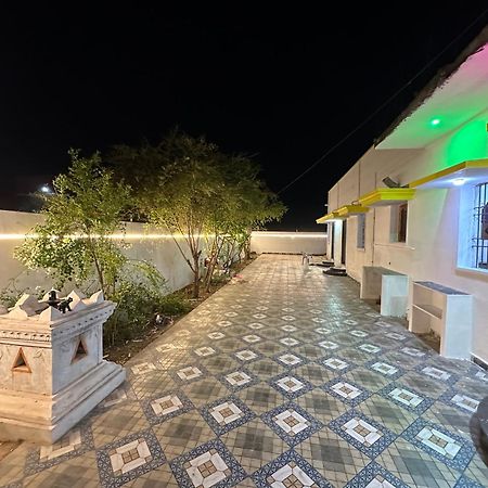 Arunachala Sashwin Guest House Tiruvannāmalai Exterior foto