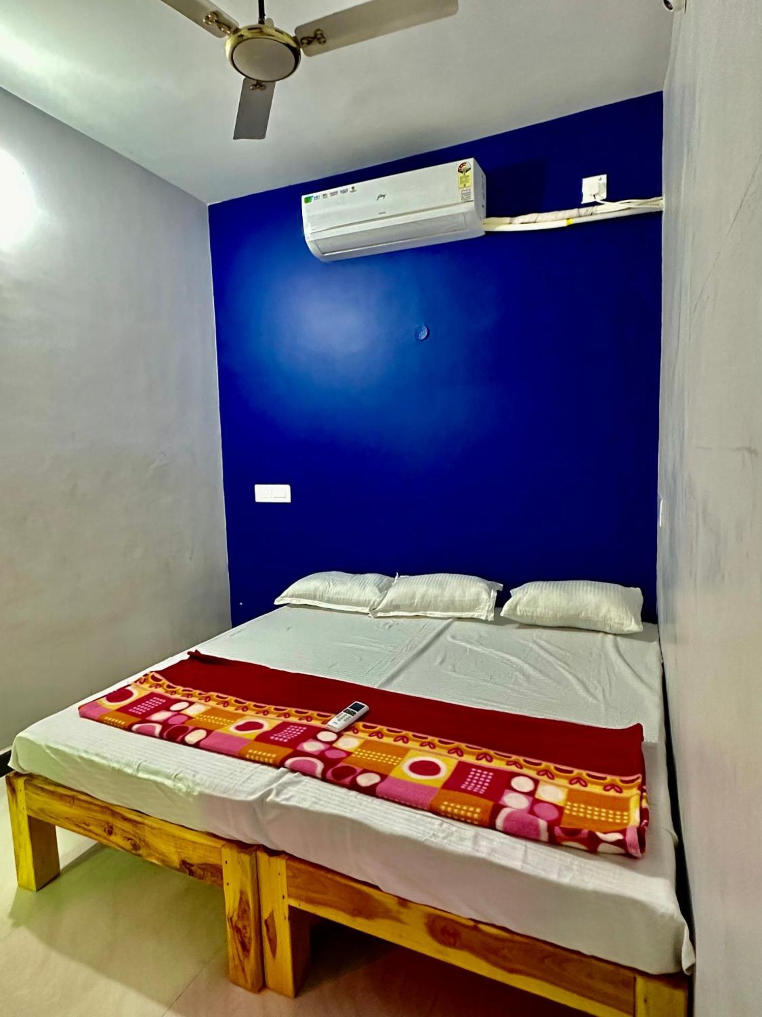 Arunachala Sashwin Guest House Tiruvannāmalai Exterior foto